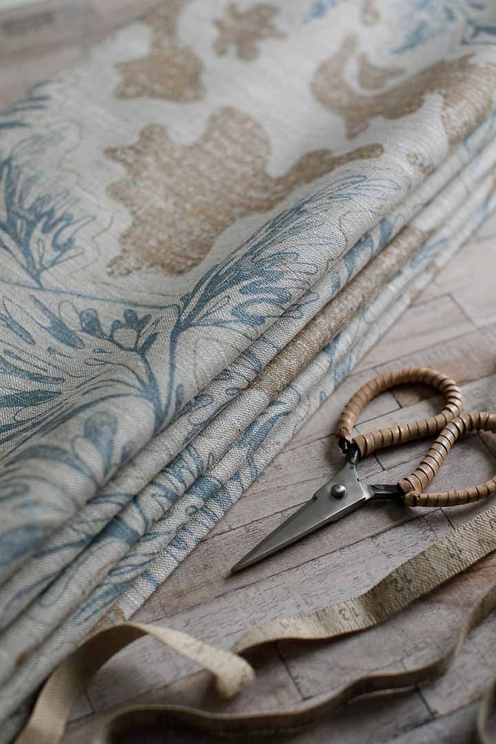 Zoe Glencross Roman Blind